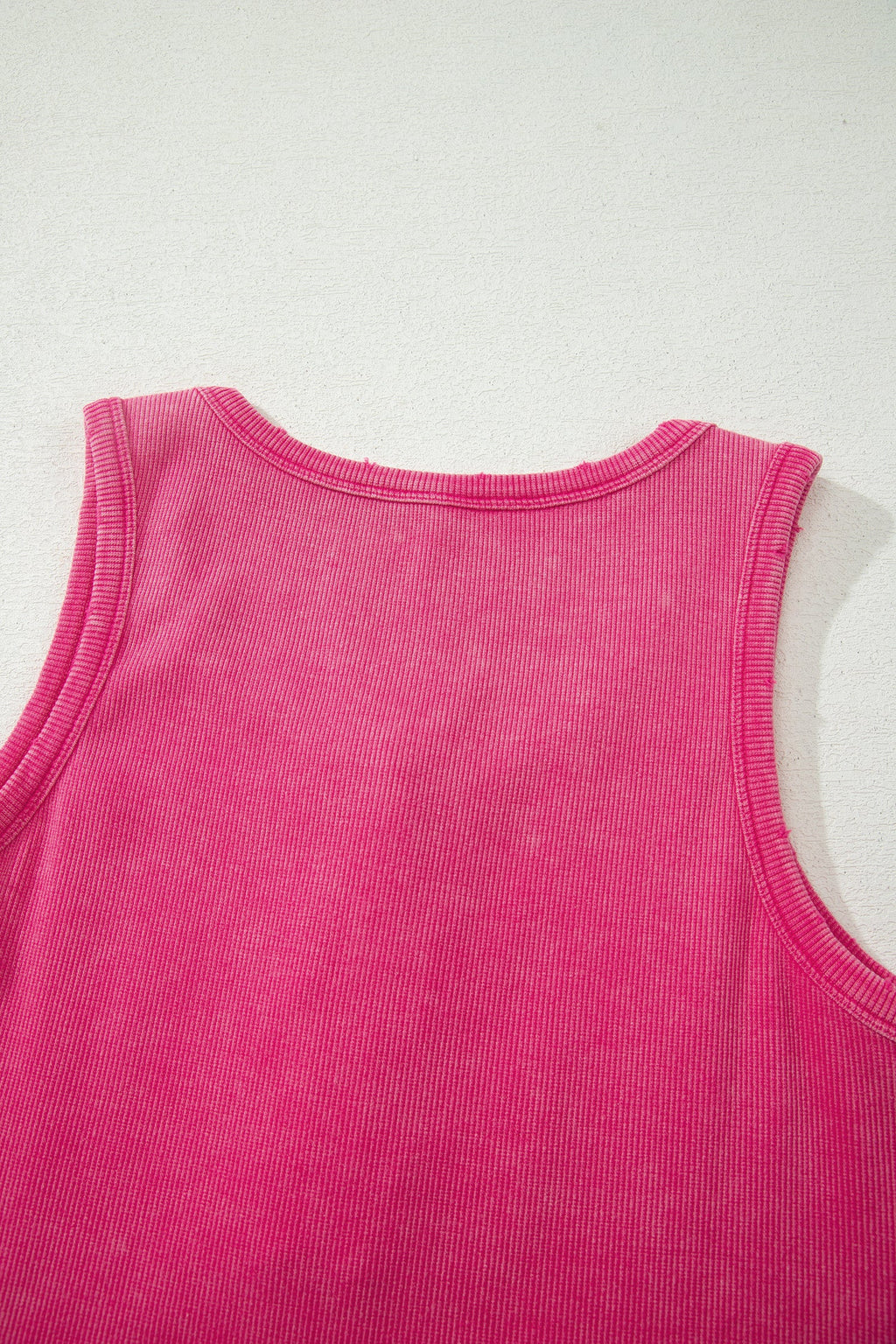 Solid Distressed Ribbed Mineral Wash Tank