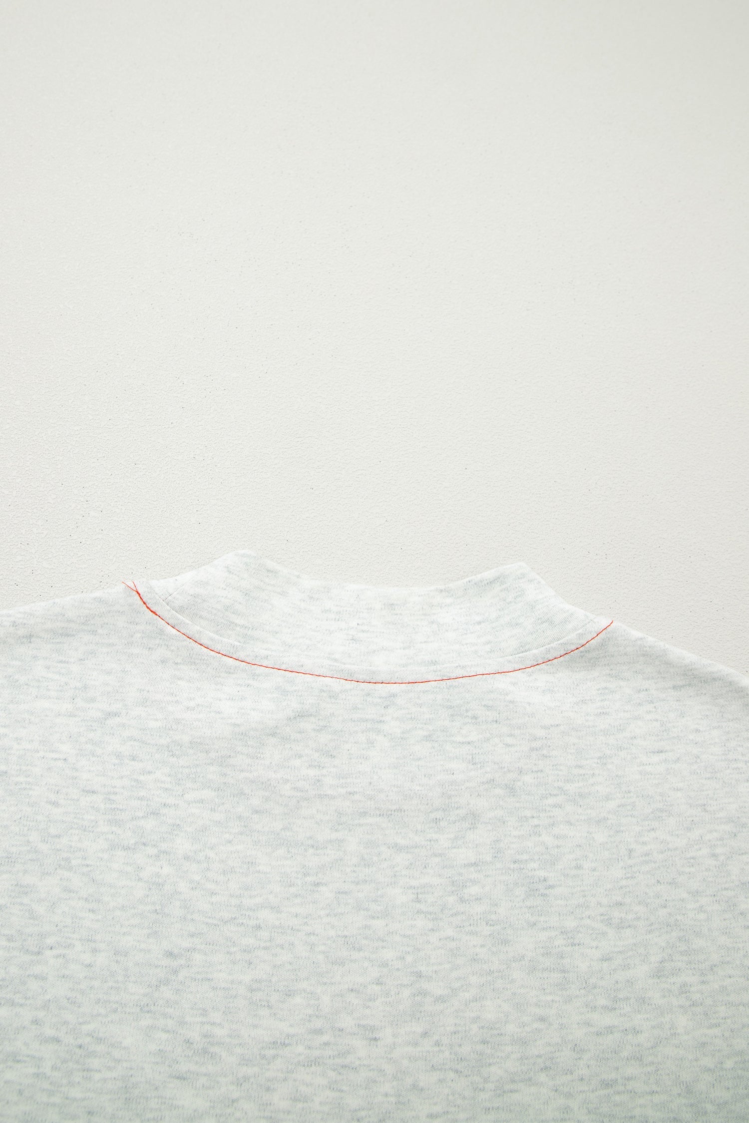Reversible Contrast Stitching Mock Neck T-Shirt