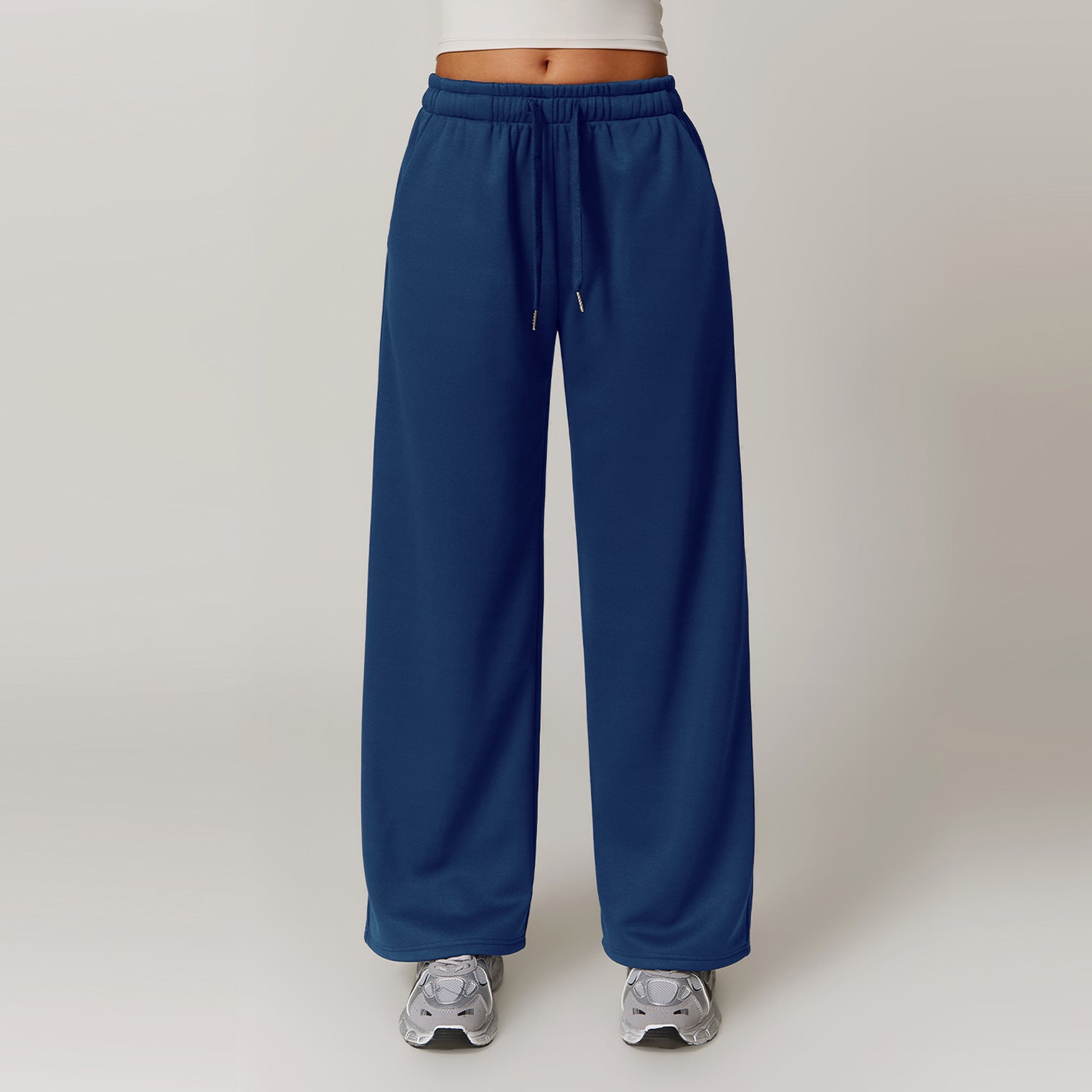 Autumn and winter plush loose sports sweatpants, straight leg warm casual pants, versatile sports pants for women