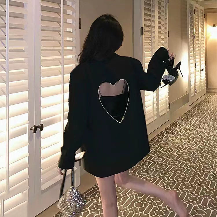 Design sense: Diamond studded backless hollow black suit jacket for women, autumn and winter explosive street love diamond versatile loose suit