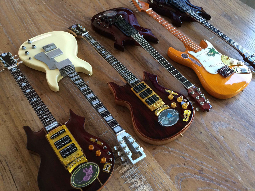 Jerry Garcia™ Tribute - SET OF 6 Signature Mini Guitar Replica Collectibles
