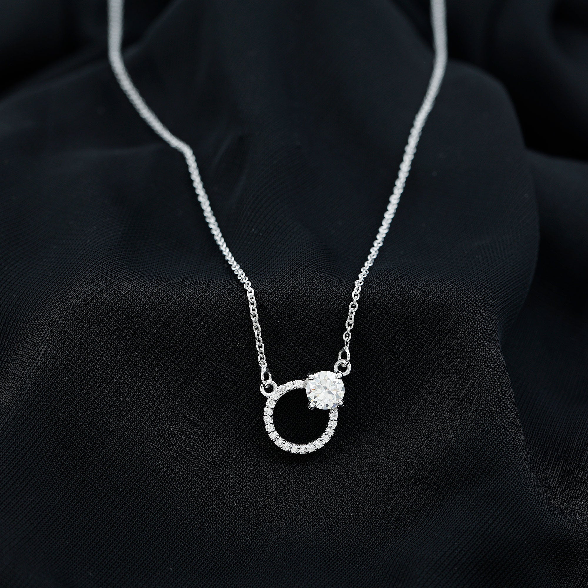 Certified 6 MM Round Moissanite Circle Necklace in Silver