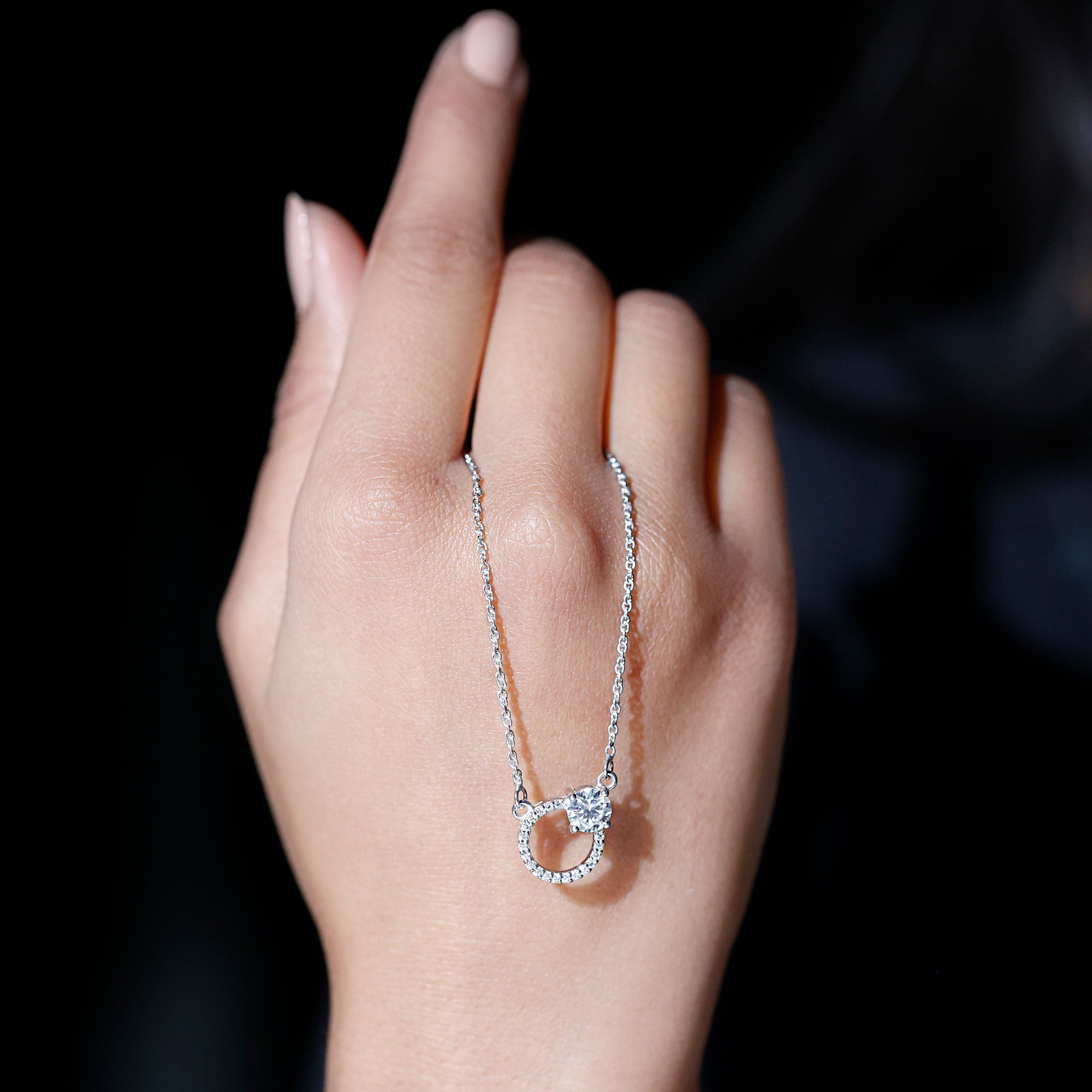 Certified 6 MM Round Moissanite Circle Necklace in Silver