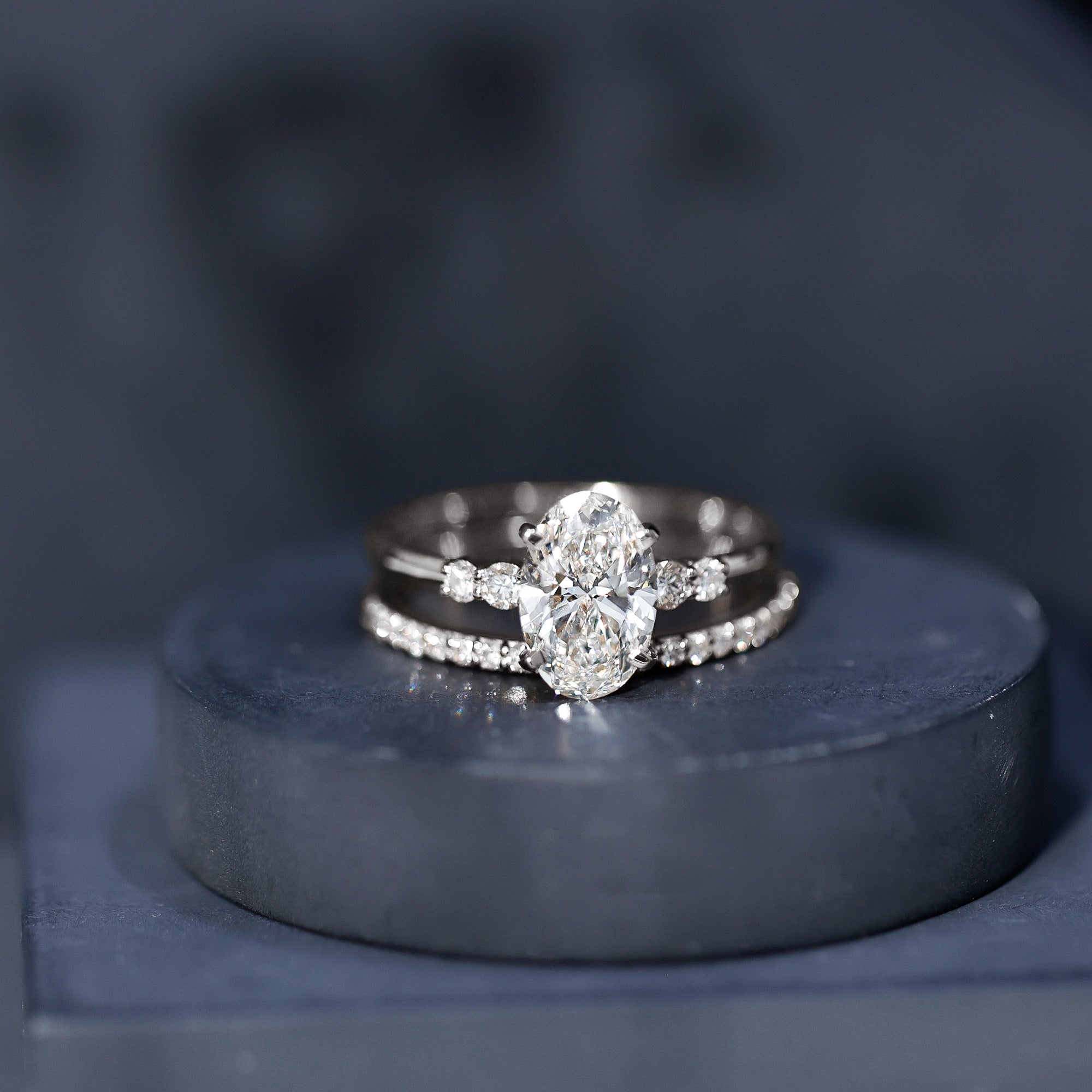 IGI Certified 3 Carat Oval Lab Grown Diamond Marriage Ring Set for Women