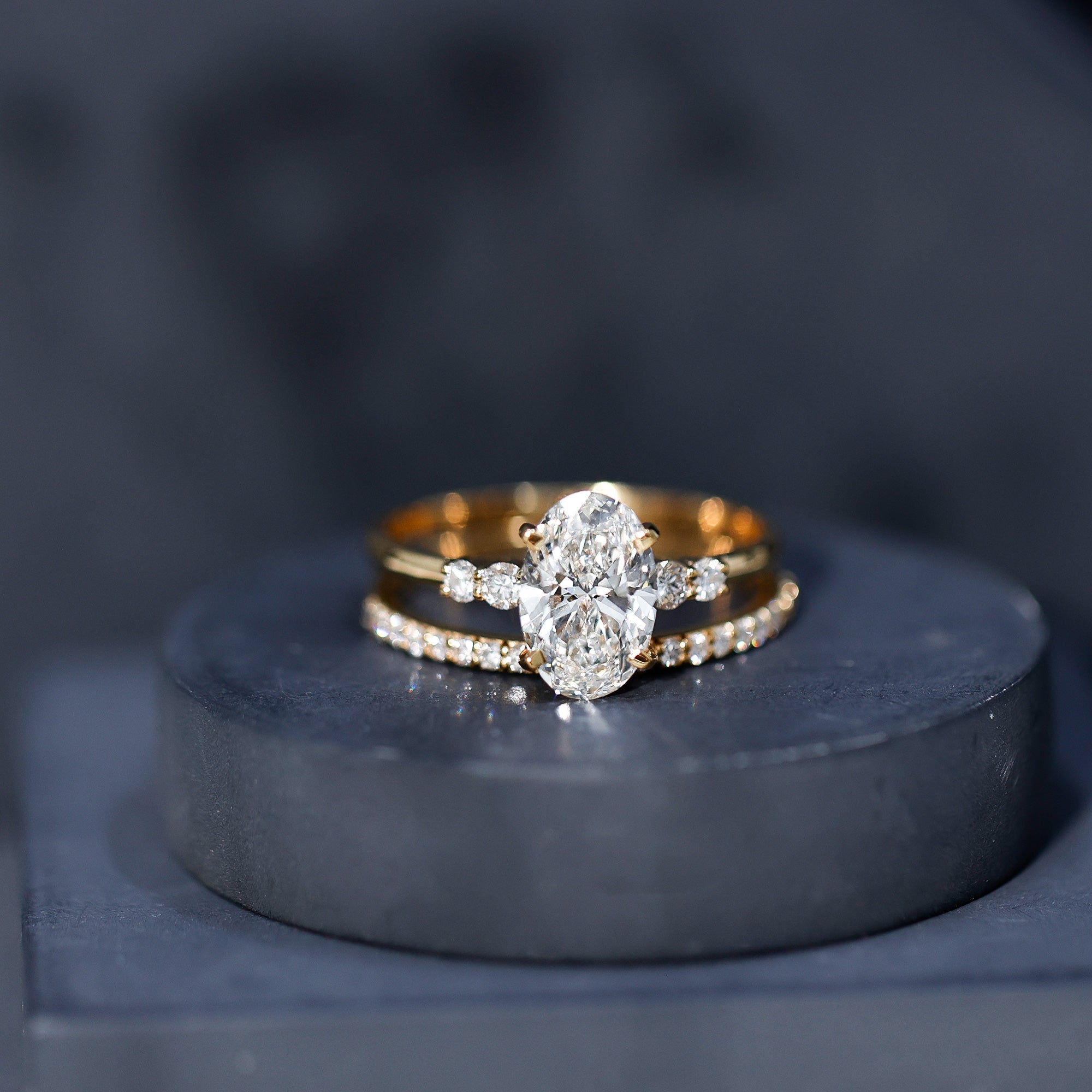 IGI Certified 3 Carat Oval Lab Grown Diamond Marriage Ring Set for Women