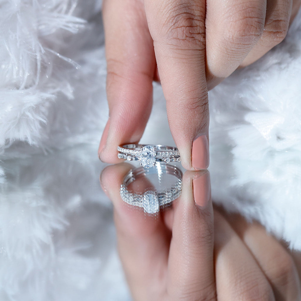 Lab Grown Diamond 0.75 Carat Oval Shaped Double Band Engagement Ring