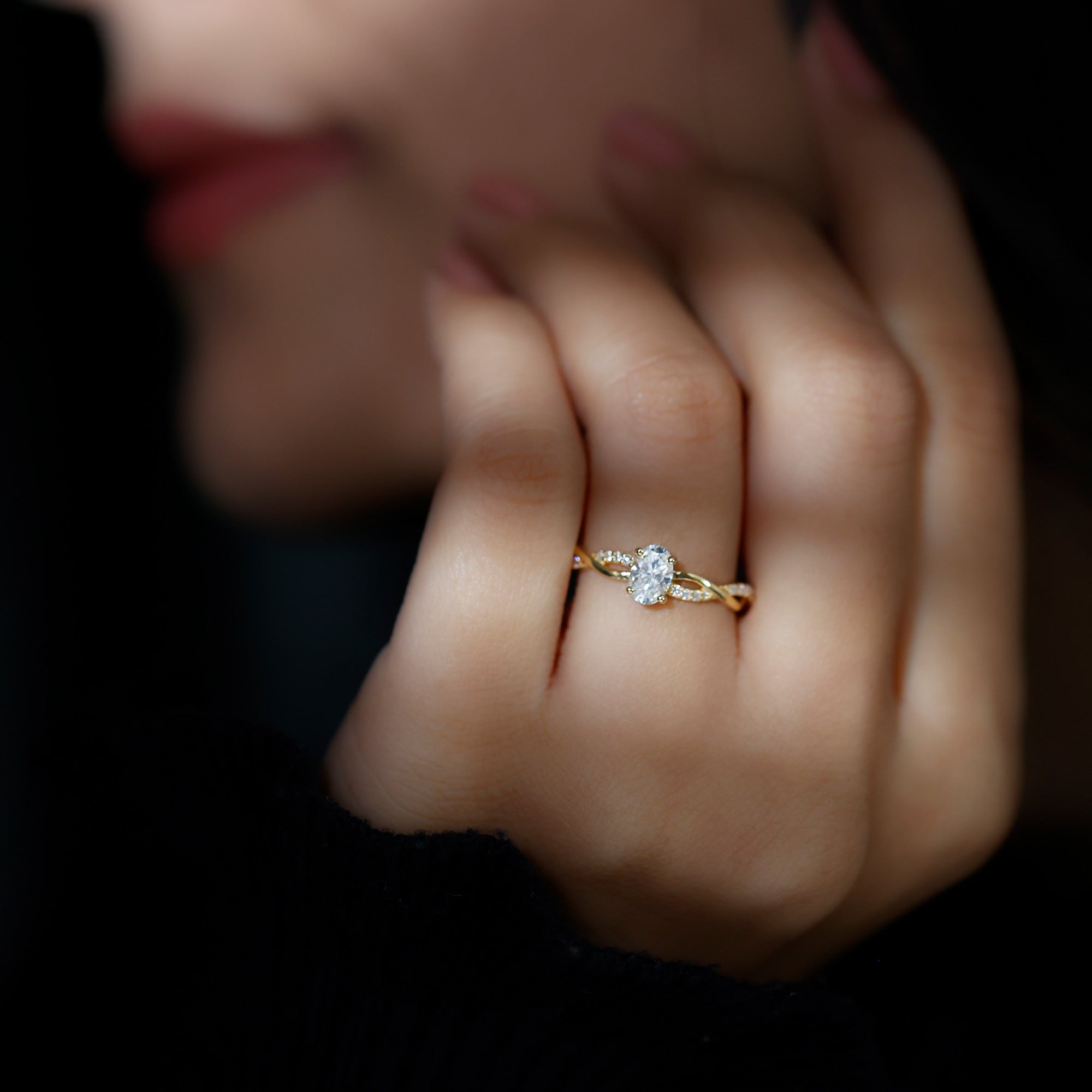 Lab Grown Diamond Promise Ring With Twisted Shank