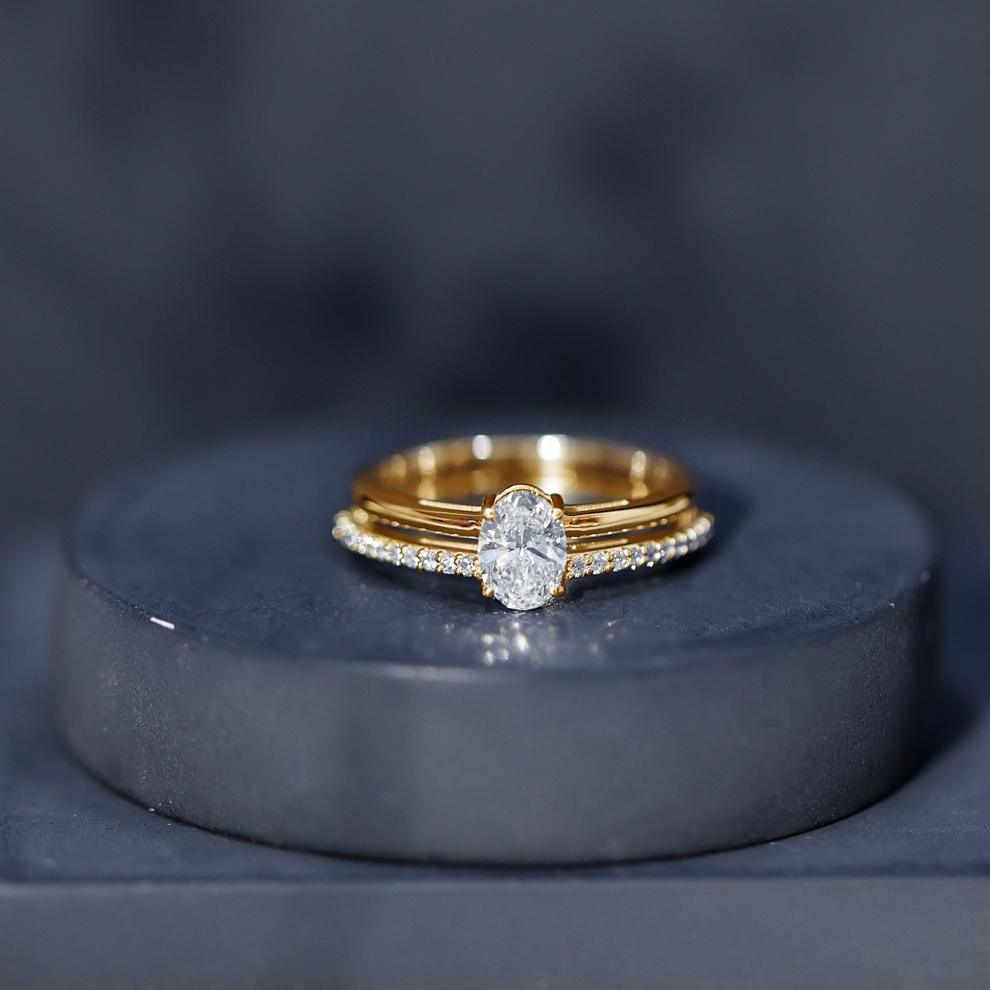 0.75 Carat Oval Cut Diamond Solitaire Double Band Engagement Ring For Her