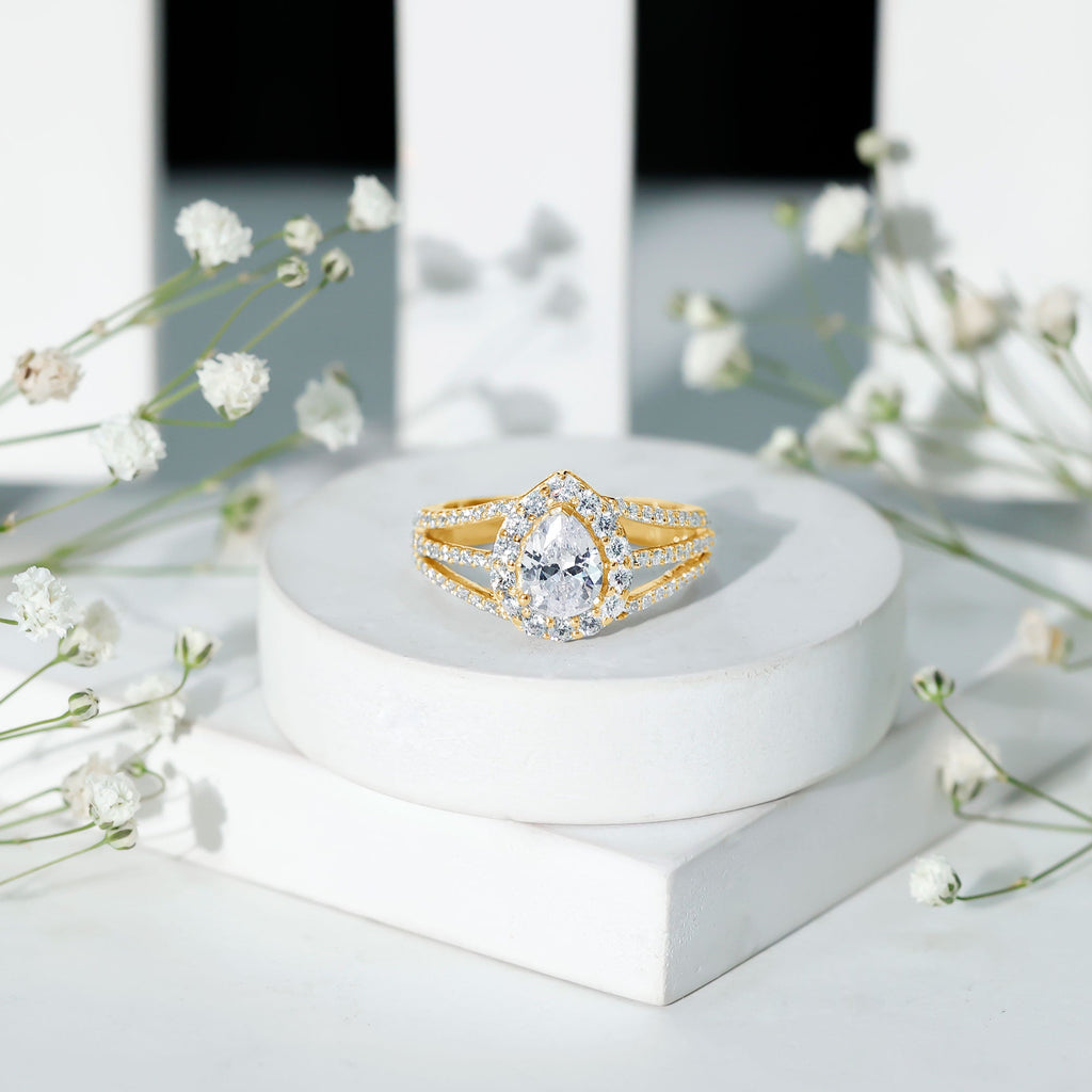 Pear Shaped Cubic Zirconia Split Shank Engagement Ring for Women