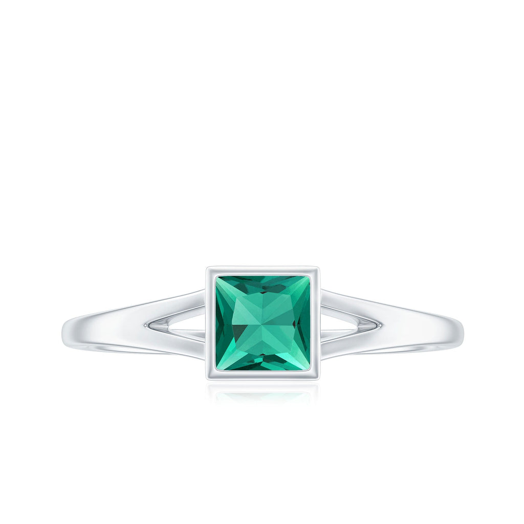5mm Princess Cut Lab Grown Emerald Solitaire Ring with Split Shank