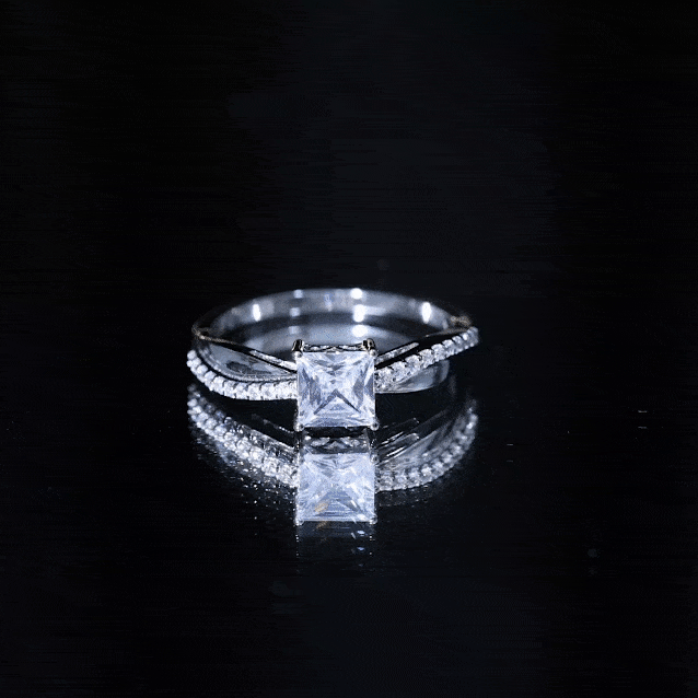 1 Carat Princess Cut Cubic Zirconia Solitaire Engagement Ring