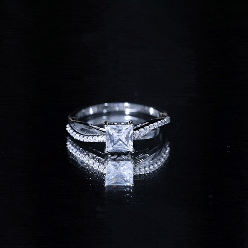 1 Carat Princess Cut Cubic Zirconia Solitaire Engagement Ring