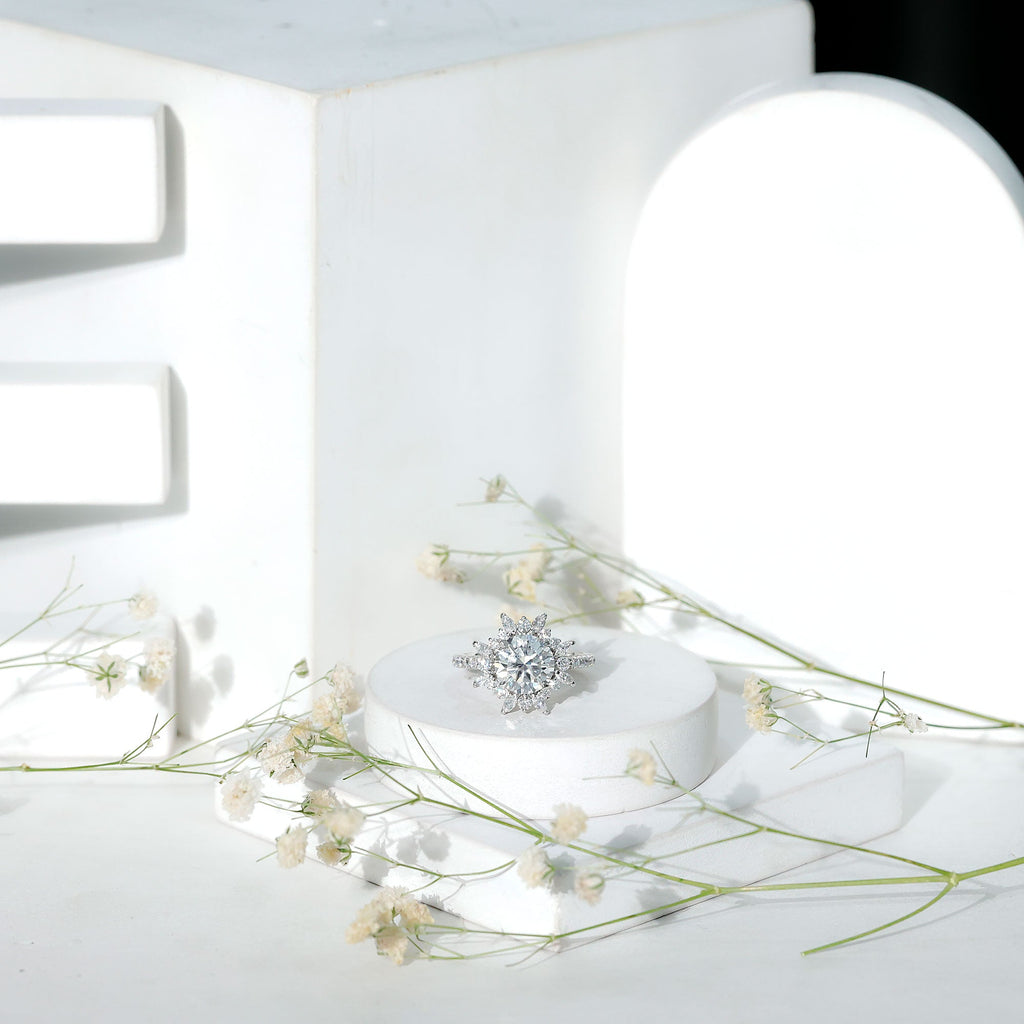 2 Carat Round Zircon Floral Halo Statement Ring