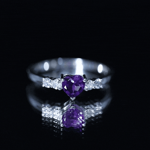 0.9 Carat Amethyst Heart Promise Ring with Diamonds