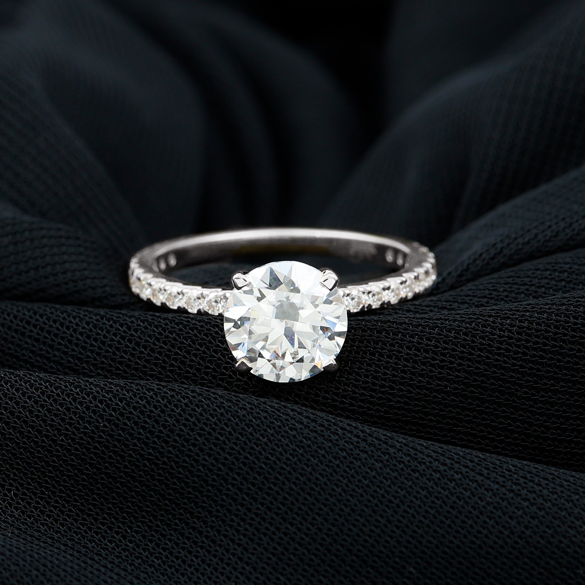 Peg Head Set Moissanite Solitaire Engagement Ring