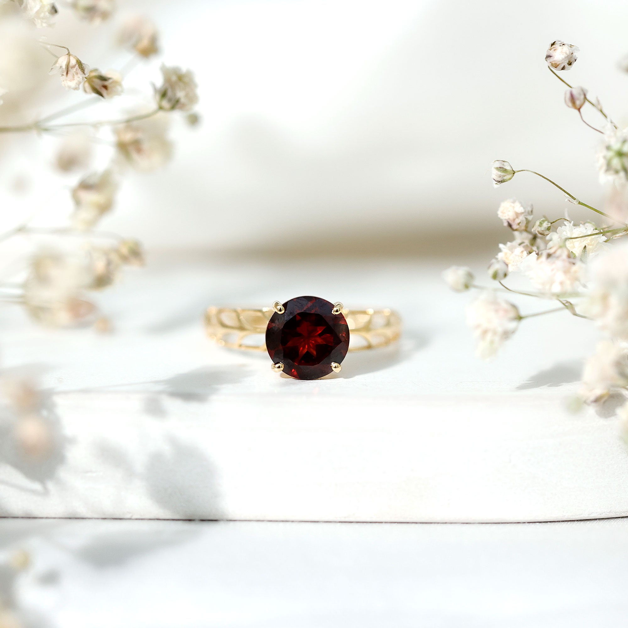 2.3 Carat Natural Garnet Filigree Engagement Ring with Certificate