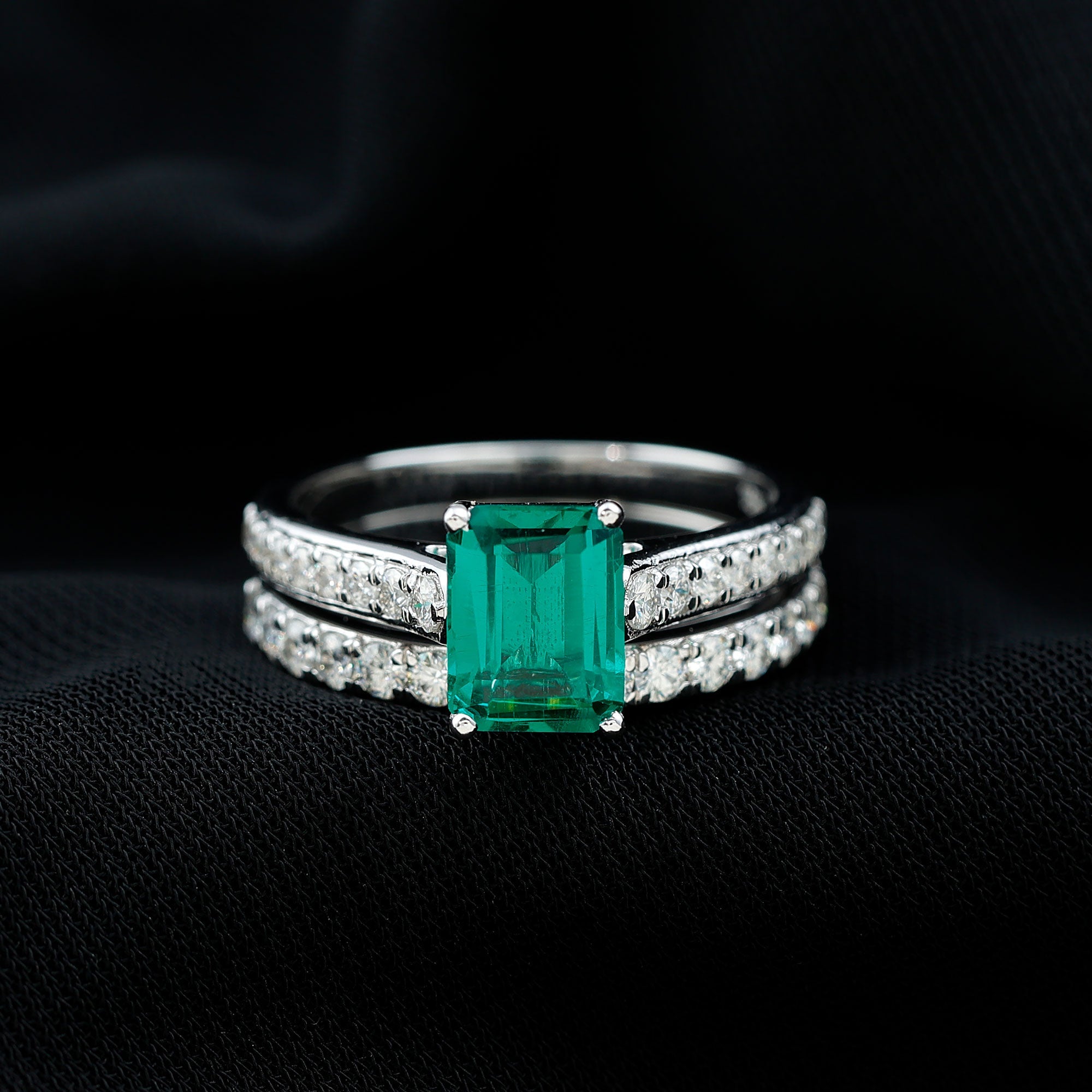 Lab Grown 1.6 Carat Emerald Cut Emerald Engagement Ring with Wedding Band