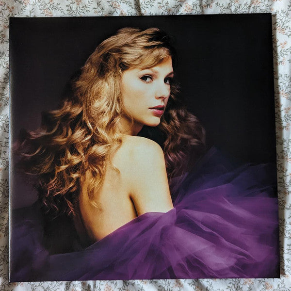 Taylor Swift - Evermore (Translucent Green Vinyl/2LP) & Fearless (Taylor's Version) (Gold Vinyl/3LP) & Speak Now (Taylor's Version) (Orchid Marbled Vinyl/3LP) & 1989 (Taylor's Version) (2LP/Crystal Skies Blue Vinyl) & Lover & Fearless Platinum Edition